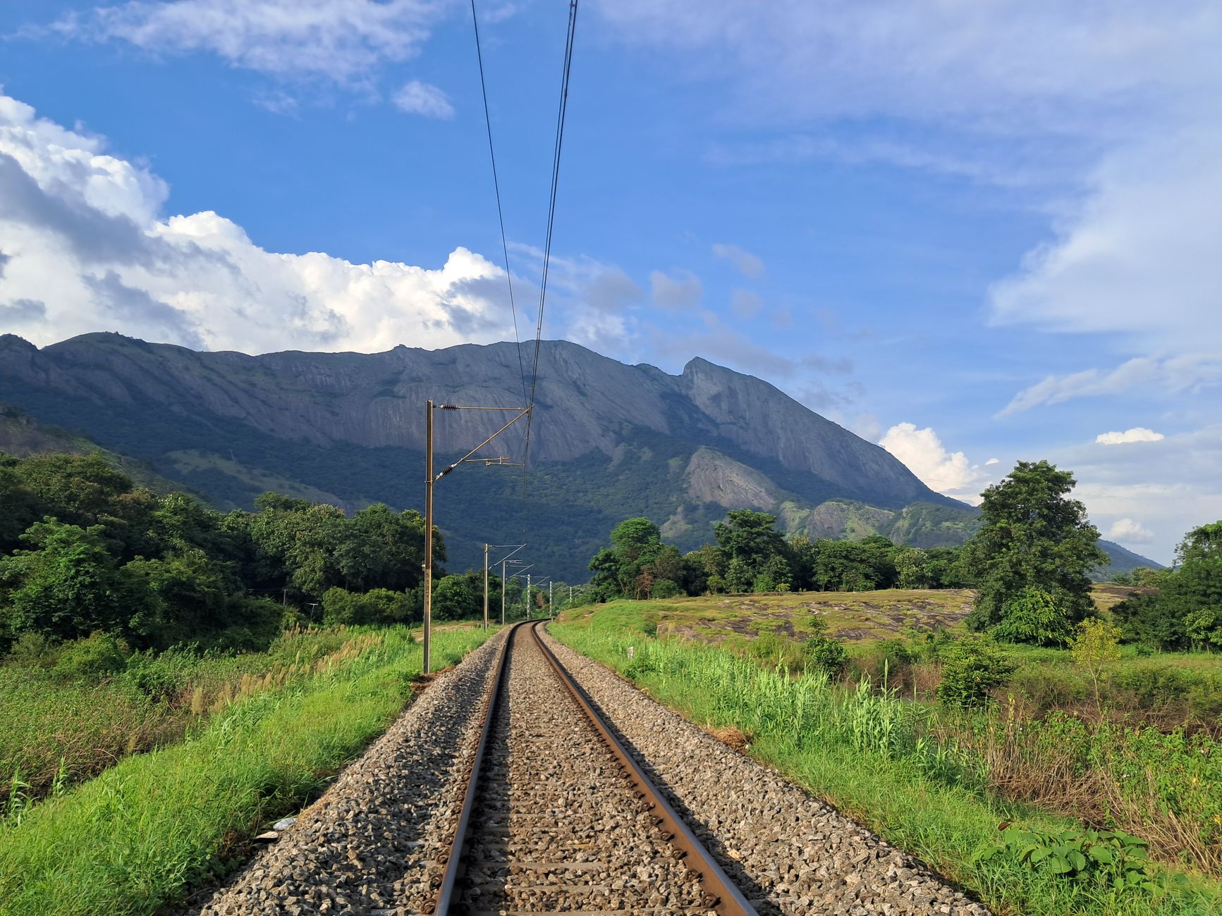 West Bengal fast-tracks railway land acquisition to extend services near Doklam